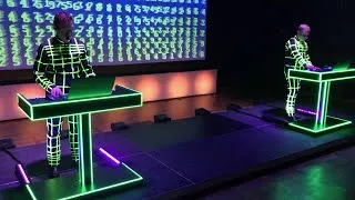 Miniature : FKTB: KRAFTWERK EXPERIENCE LIVE
