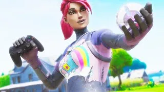 Miniature : J’ai rejoins cette team E-sport à la manette..