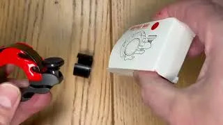 Miniature : Mini sonnette de vélo en aluminium, Une petite sonnette pratique et qui fait un bruit cristallin