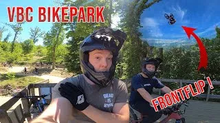 Miniature : ON ROULE LES PISTES DU VBC BIKEPARK !! FREERIDE ET GROS TRICKS EN ENDURO