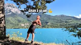 Miniature : Le meilleur entraînement haut du corps après 50 ans (Zéro Salle)