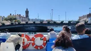 Miniature : Traversée de Sète en bateau, attention les têtes !