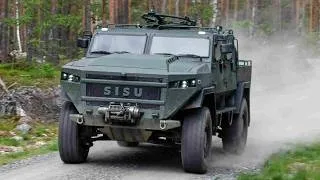 Miniature : Sisu GTP et Serval — Comment une petite usine de Limoges fait rouler deux armées d'Europe en silence