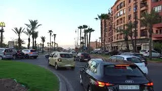 Miniature : MARRAKECH MC DONALDS DRIVE - rond point  route de BD abdelkrim AL khattabi