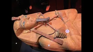 Miniature : Ramsès II (exposition grande halle porte de la villette 2023).