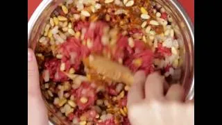 Miniature : Boulettes de bœuf, spaghettis à la sauce aux olives provençale