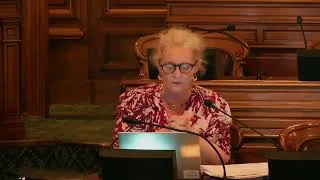 Miniature : Alexandra Cordebard - V148 - Baignade gratuite à Paris pendant les périodes de forte chaleur
