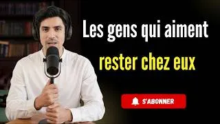 Miniature : La psychologie des gens qui aiment rester chez eux