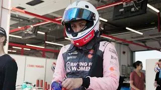 Miniature : Dans les coulisses d’une course d’endurance : Émilie Villa sur le circuit de Magny-Cours