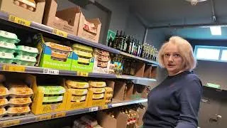 Miniature : Le magasin près de la caserne