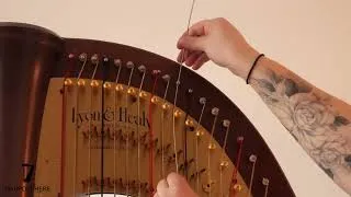 Miniature : Comment changer une corde en métal sur votre harpe ?