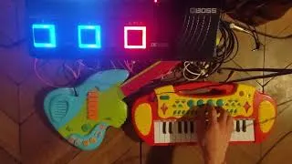 Miniature : circuit bent toys live 1