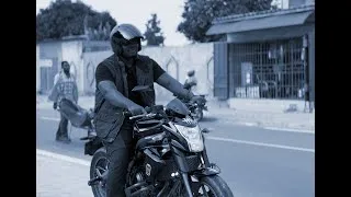 Miniature : Première rencontre avec la Kawasaki ER 650 d’un pote 🔥