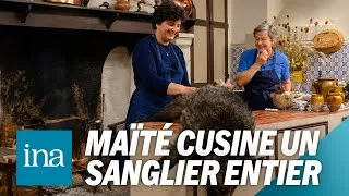 Miniature : 🐗 Maïté cuisine un sanglier entier ! Une recette de gibier 100 % authentique | INA Recette Vintage
