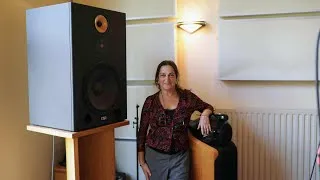 Miniature : Charo Calvo, Interview — Concert 16/10/2025 — 20H Théâtre Marni Brussels