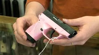 Miniature : États-Unis : Quand les femmes tirent