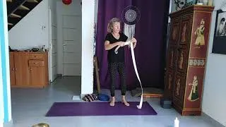 Miniature : Aller vers demi charrue; halasana et s'abandonner à savana à  l'écoute de ce qui se vit en nous.