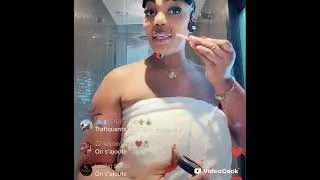 Miniature : Aya Robert est fière d'être ivoirienne #ayarobert #ivoirienne 