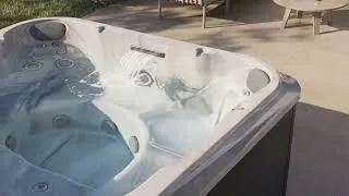 Miniature : Spa Jacuzzi® J-201™