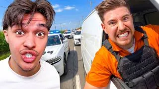 Miniature : JAYZZ RÉAGIT À MRBEAST "Échappez à 100 policiers, Gagnez 500 000 $"