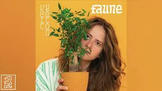 Miniature : FAUNE - Un crocodile dans la piscine