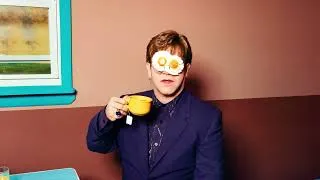 Miniature : Exposition Fragile beauté. Photographies de la collection de Sir Elton John et David Furnish
