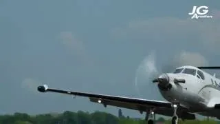 Miniature : Pilatus PC-12 : décollage et passage basse altitude | Take Off and low pass