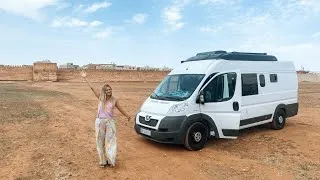 Miniature : NOS PREMIERS KM AU MAROC EN FOURGON AMÉNAGÉ