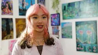 Miniature : À 22 ans, elle a décidé de vivre de son art. Et vous allez voir pourquoi…