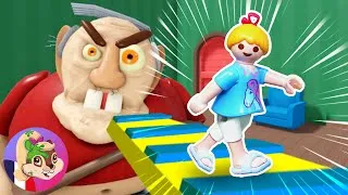 Miniature : OPA EST MAL!😠 Hannah va-t-elle s'échapper?😱 Obby (Roblox) | Famille Playmobil oiseau