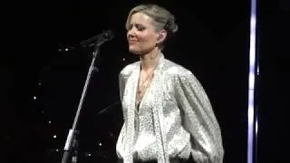 Miniature : Dido - White Flag @La Philarmonie Paris