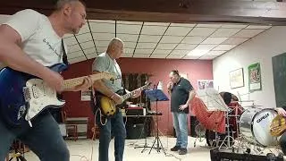 Miniature : Cover, reprise l’homme pressé 