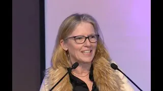 Miniature : Aude Mirkovic - L'effacement de la femme par la gestation pour autrui (GPA) et l'idéologie du genre