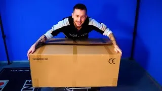 Miniature : CE QU'IL Y A DANS CE CARTON EST POUR VOUS !