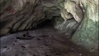 Miniature : Visite d'une immense grotte 🤩