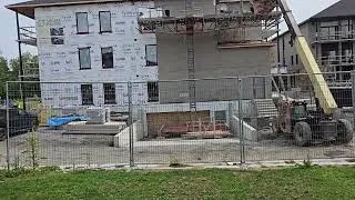 Miniature : Les maisons au Canada sont durables en bois qu'en briques