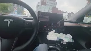 Miniature : MA TESLA MODEL Y  SE CONDUIT TOUTE SEULE PARTIE 1