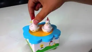 Miniature : Boite à musique en bois écologique "Mes poules"
