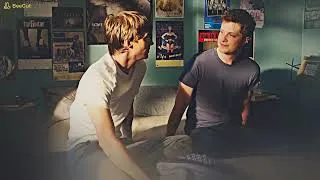 Miniature : Gay clip  13 reasons why Alex and Charlie | Music: una matina d'estate