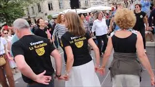 Miniature : La Kevrenn de La Rochelle participe au kilomètre de danses