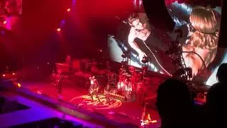 Miniature : Hollywood Vampires - Venus in Furs (The Velvet Underground cover) (Live) - Paris, France, 08/26/2026