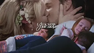Miniature : izzie & alex | the one perfect thing