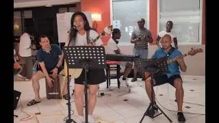 Miniature : "Hosanna" Exo - By - Koloina 🎸🎤 Mahery 🥁 Rado 🎸 #live #ballancourt #2026 #tournée