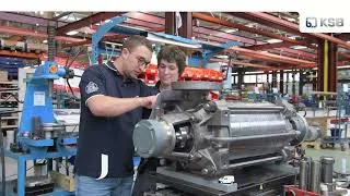 Miniature : Le travail en usine est cloisonné