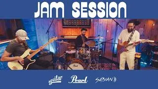 Miniature : Jam session AGUILAR, PEARL et SABIAN avec @joachim_lefonq🎸@simon_bismuth🥁 @pifonk🎸 (La Boite Noire)