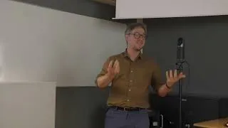 Miniature : (Re)constituer la chaîne : géopolitique de l’approvisionnement en combustible des petits réacteurs