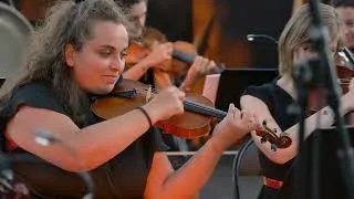 Miniature : Simple Symphony, mouvement 2 : Playful Pizzicato - Benjamin Britten (1934) – La Chambre Symphonique