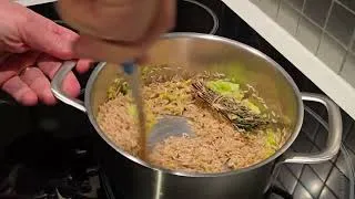 Miniature : Riz pilaf façon légionnaire : technique professionnelle apprise en formation cuisine