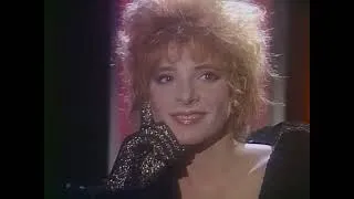 Miniature : Mylène Farmer "Au bout de la nuit"...