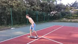 Miniature : #Shorts - Skateboard tricks